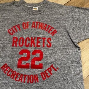 Vintage 70s Russel Gray Tri Blend City Of Rockets Graphic Tshirt